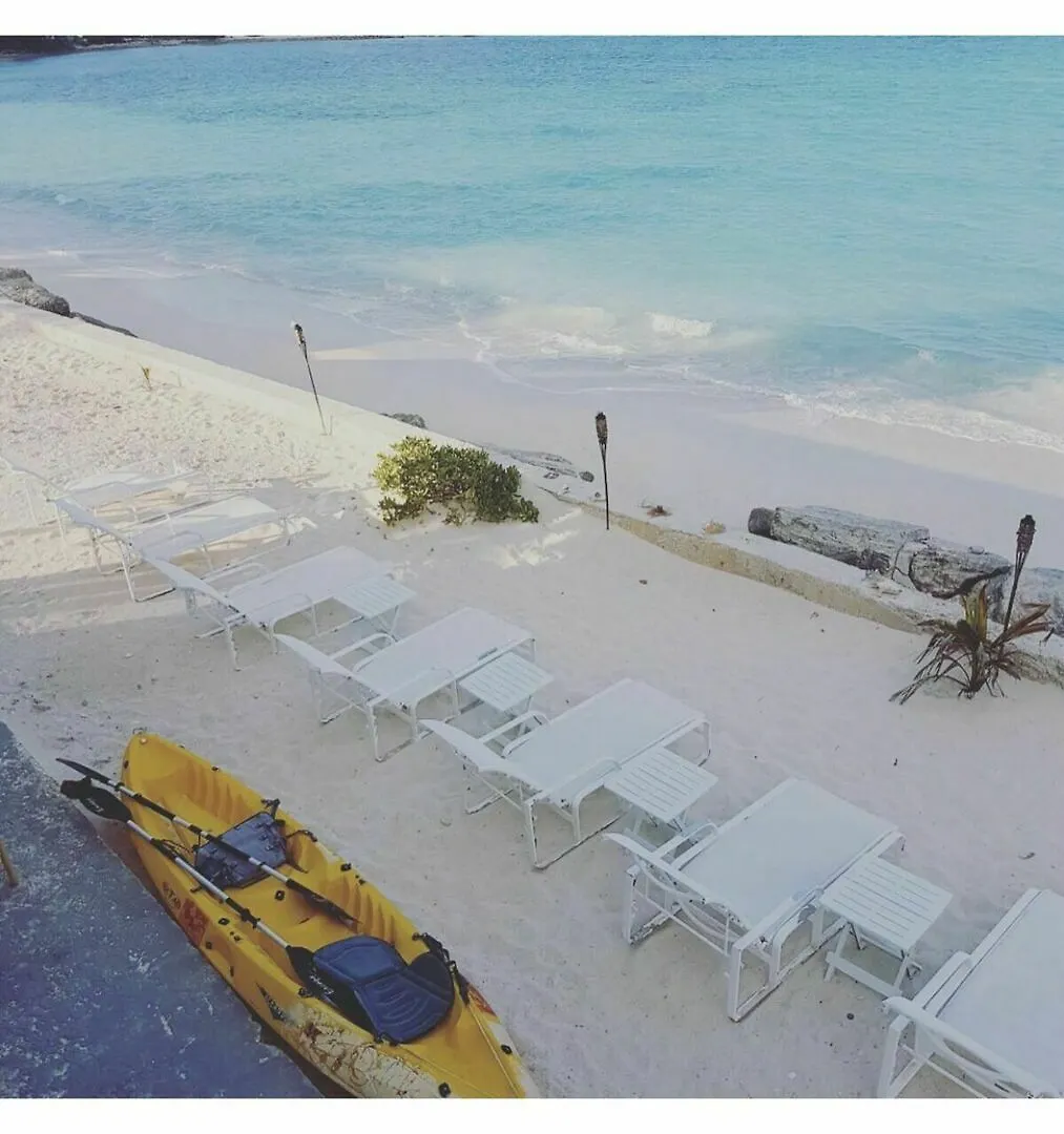 Great Exuma Beachouse Calvin Hill Hotel
